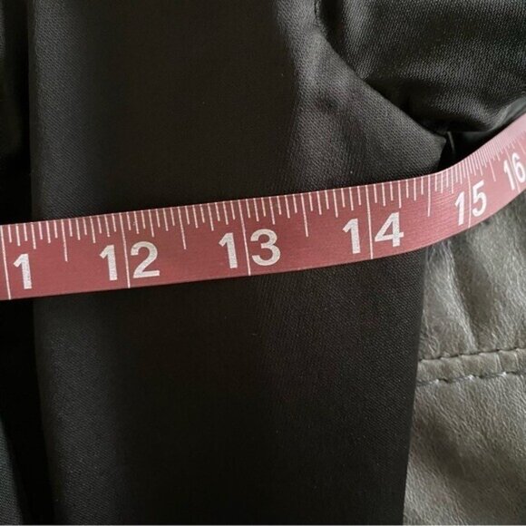 Dress the Population Dress Sz Small Gown Black Gabrielle Satin Off The Shoulder - Picture 9 of 12